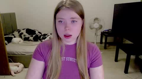 Jennyblonde and Emmabrunette online show from November 6, 5:41 pm