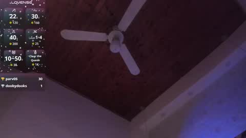 Kitty  online show from April 18, 7:07 pm