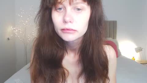Snapshot of kitty_ange1l chatting on September 14, 5:38 am kitty_ange1l online show from September 14, 5:38 am