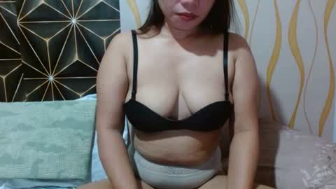 Kheira online show from June 27, 8:15 pm