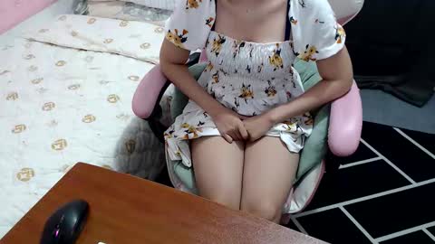 Snapshot of kitty_kity chatting on September 20, 3:49 am Kate online show from September 20, 3:49 am