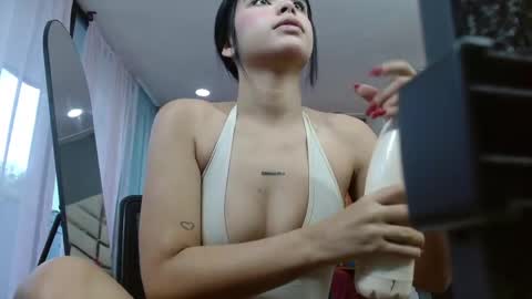    online show from May 28, 12:14 pm