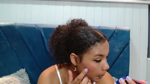 Snapshot of kittybrookex chatting on February 6, 1:43 pm Valery online show from February 6, 1:43 pm