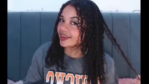Snapshot of kittybrookex chatting on October 4, 4:44 pm Valery online show from October 4, 4:44 pm