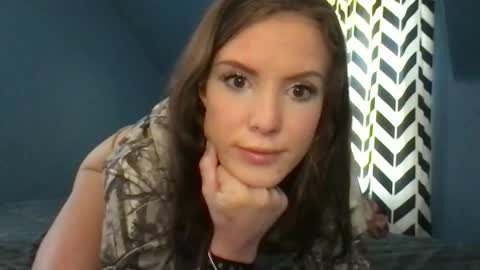 kittycatkendra online show from November 7, 5:18 pm