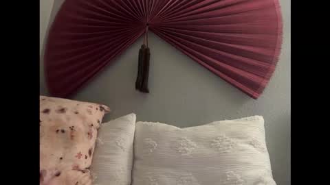 Ivy online show from October 30, 12:46 am