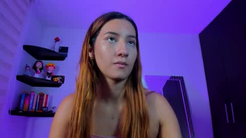 Snapshot of kittyrush_ chatting on October 3, 4:39 am kitty online show from October 3, 4:39 am