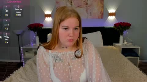 Snapshot of kittyy_cuttie chatting on March 10, 8:50 am kittyy online show from March 10, 8:50 am