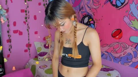 Snapshot of kittyzenn chatting on February 17, 3:44 pm Kitty Zen online show from February 17, 3:44 pm