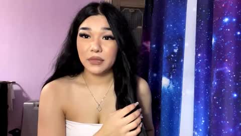 Dina Vina online show from February 7, 8:13 pm