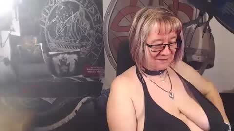 Michelle online show from December 22, 10:07 am