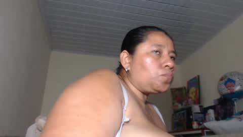 Snapshot of kloe_boobs chatting on September 29, 11:21 pm Kloe online show from September 29, 11:21 pm