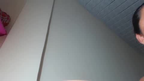 Snapshot of kloe_boobs chatting on January 31, 1:22 am Kloe online show from January 31, 1:22 am