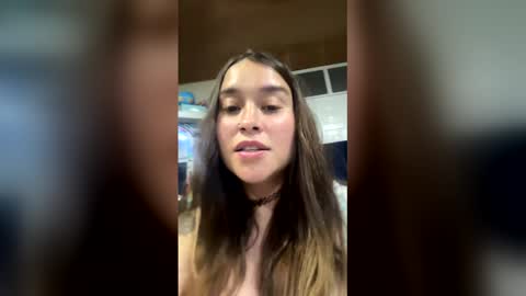 kloelamaravilla18 online show from March 12, 4:04 am