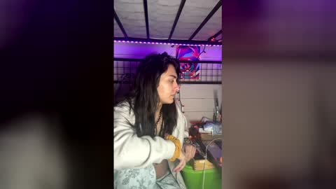 Kali Morrison online show from February 14, 5:20 am