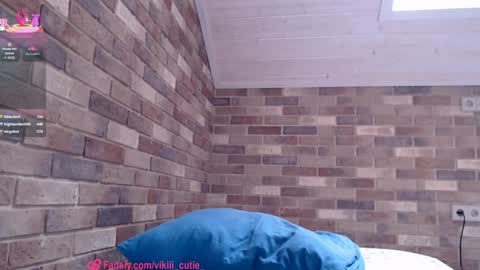 Snapshot of koketochka555 chatting on September 17, 8:12 am Vika online show from September 17, 8:12 am