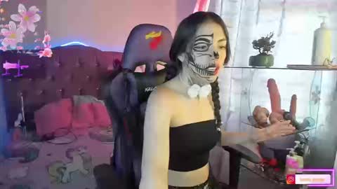 konan_atsuko1 online show from September 25, 5:55 pm