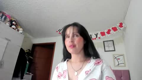 konie Diaz online show from February 19, 11:04 pm