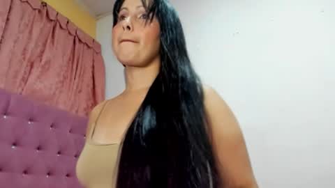 konie Diaz online show from October 12, 2:47 am