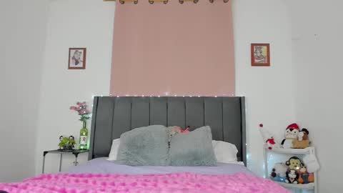 kora oryss online show from December 16, 2:39 am