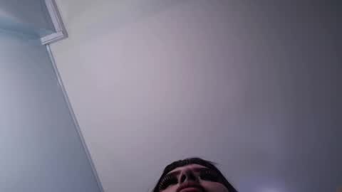 Snapshot of koraa_t chatting on September 13, 4:20 am koraa online show from September 13, 4:20 am