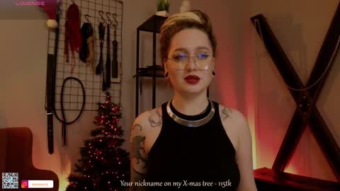 Snapshot of koracrosbie chatting on December 3, 1:54 pm Kora TG channel online show from December 3, 1:54 pm