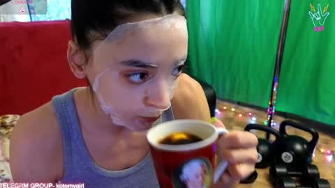 Gal online show from February 1, 7:18 am