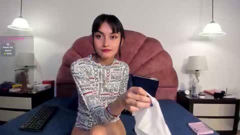 Nahomi online show from November 28, 12:19 pm