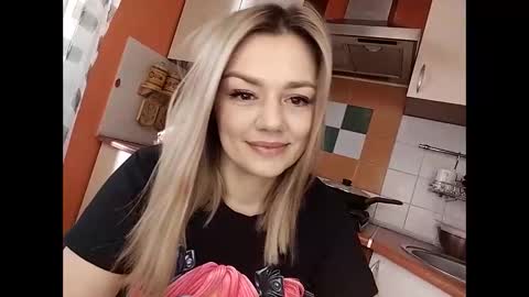 KrissSexi online show from February 17, 5:47 am