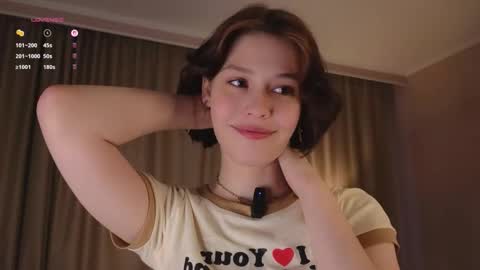 Snapshot of krissyhei chatting on September 9, 1:16 am Sarah online show from September 9, 1:16 am