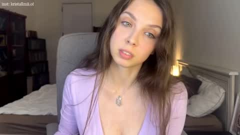 kristallmii_premium online show from April 7, 9:39 pm