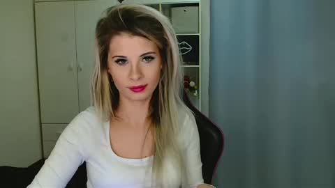 KristineAmore online show from January 13, 7:36 am