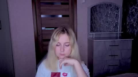 Kristy online show from May 29, 12:19 am