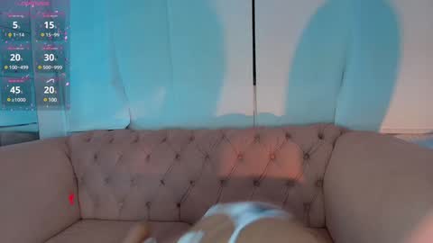 Snapshot of kristyl_paez chatting on January 23, 8:02 pm Cristina online show from January 23, 8:02 pm