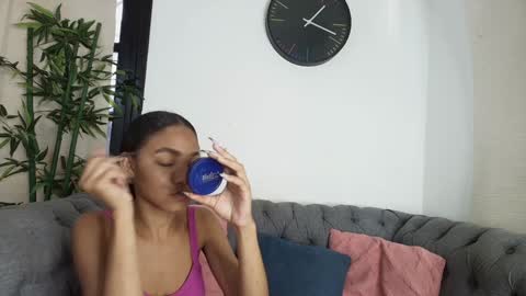 Snapshot of kristyl_paez chatting on January 13, 7:31 pm Cristina online show from January 13, 7:31 pm