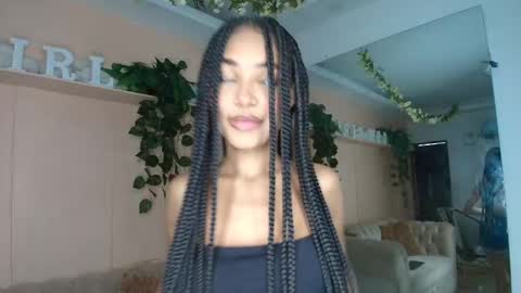 Snapshot of kristyl_paez chatting on September 17, 7:34 pm Cristina online show from September 17, 7:34 pm