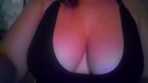 Snapshot of ksex2191 chatting on October 24, 3:30 pm Dick Greedy online show from October 24, 3:30 pm