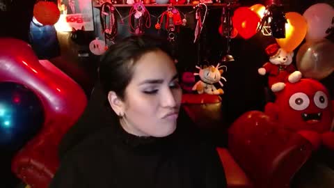 Fetiche Woman online show from October 14, 7:49 pm