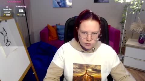 kuri_u online show from April 9, 10:31 am