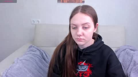 Snapshot of kvetachka chatting on January 19, 12:49 am Kvetachka Thu-Sun 0900am-1500pmGTM2 online show from January 19, 12:49 am