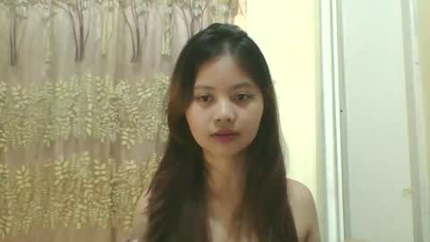 its me KYLIE online show from November 3, 3:05 pm