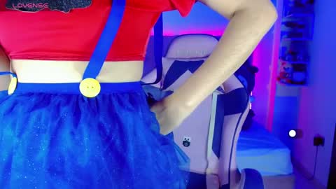 k ylie online show from March 3, 9:23 pm