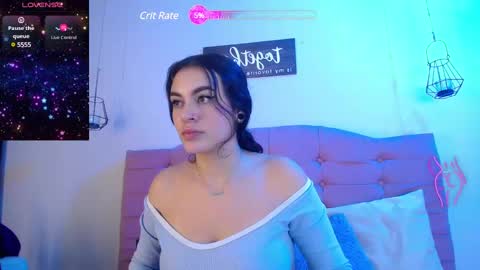 Snapshot of kylie_ls chatting on February 9, 4:04 am kylie_ls online show from February 9, 4:04 am