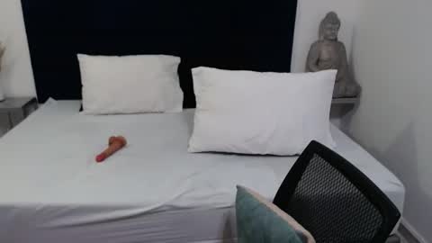 Melissa online show from September 15, 11:40 am