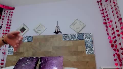 Kylie online show from February 16, 11:21 am