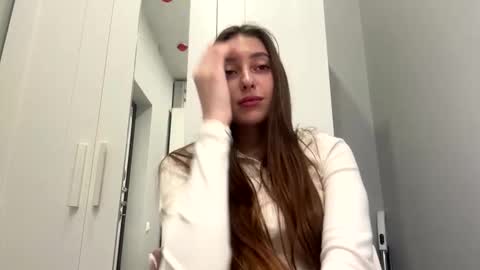 Selena online show from March 2, 7:15 am