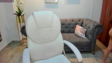 Kymberly online show from September 29, 12:21 pm