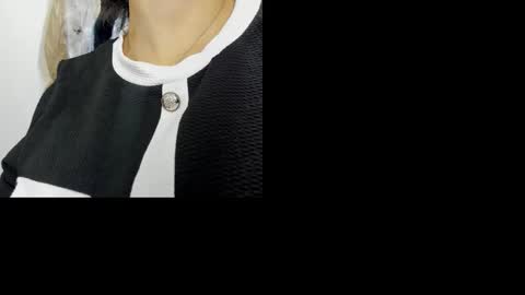 Kyomi online show from October 21, 1:48 pm