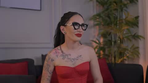 Kyra online show from May 22, 8:01 am