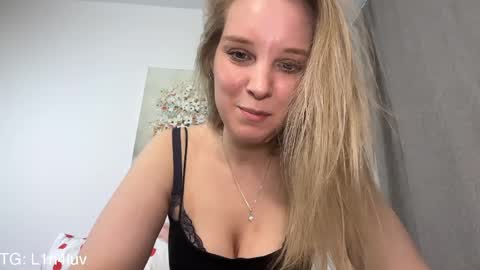 lina online show from April 2, 6:16 pm